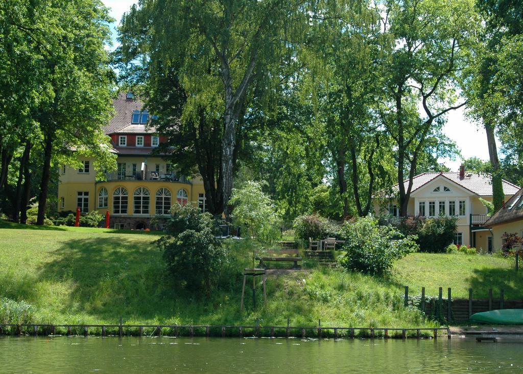Landhaus Himmelpfort Am See Fürstenberg-Havel Exterior foto